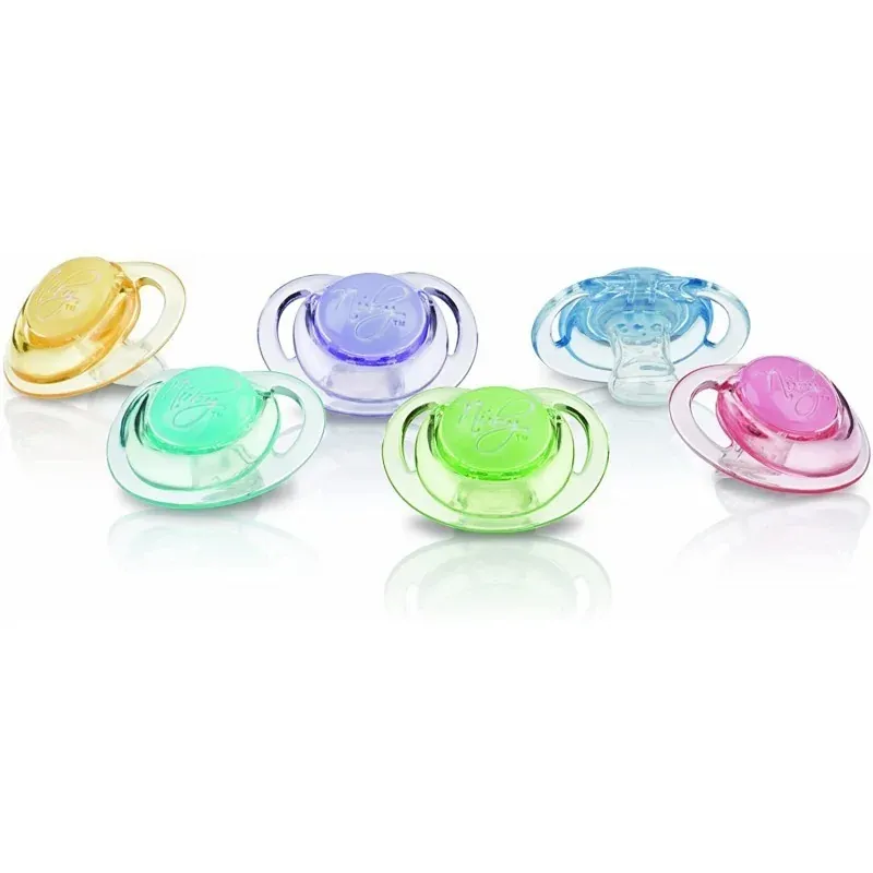 NUBY Sucette en silicone orthodontique avec picots de massage et boite de rangement en PP 0-6m+ NT67522SOSN